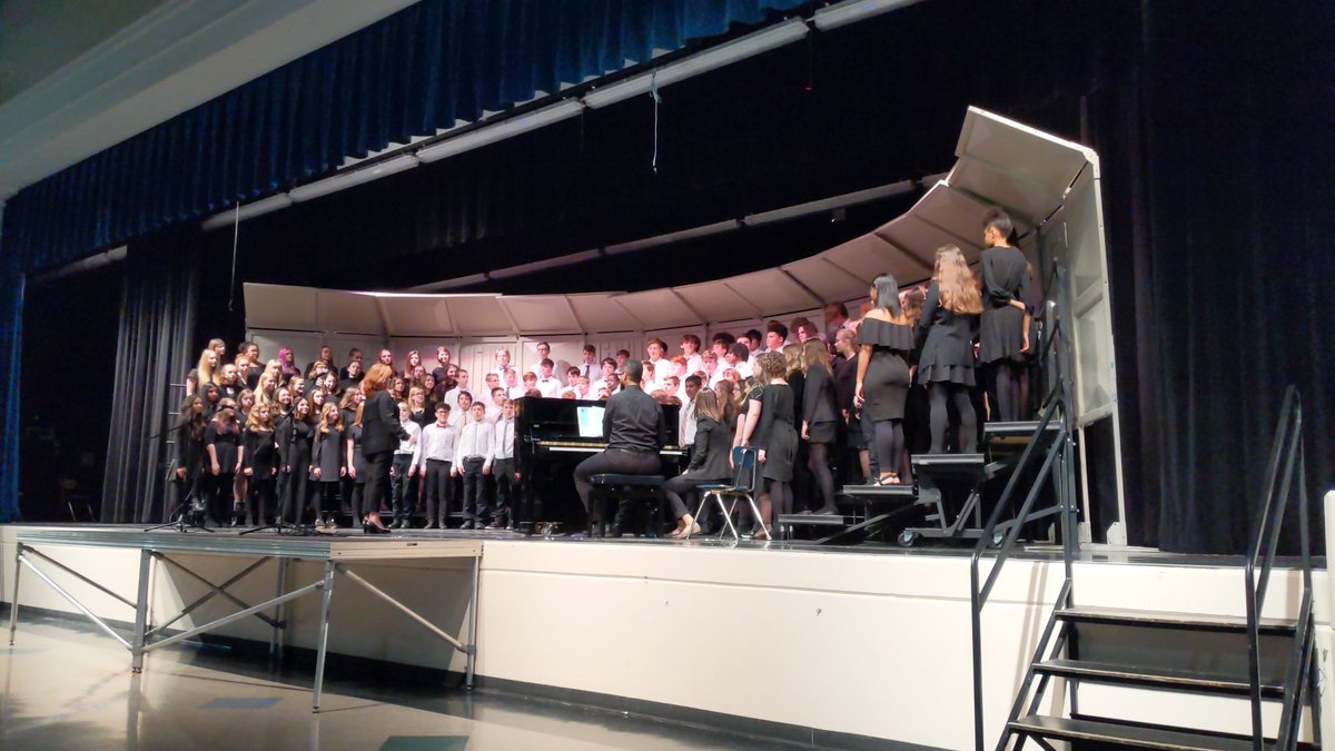 MrsUpdike's tweet photo. The Nagel 8th grade combined chorus performance at the end of the evening was incredible! Well done! #NagelBeTheChange https://t.co/uOgTZtoVLw