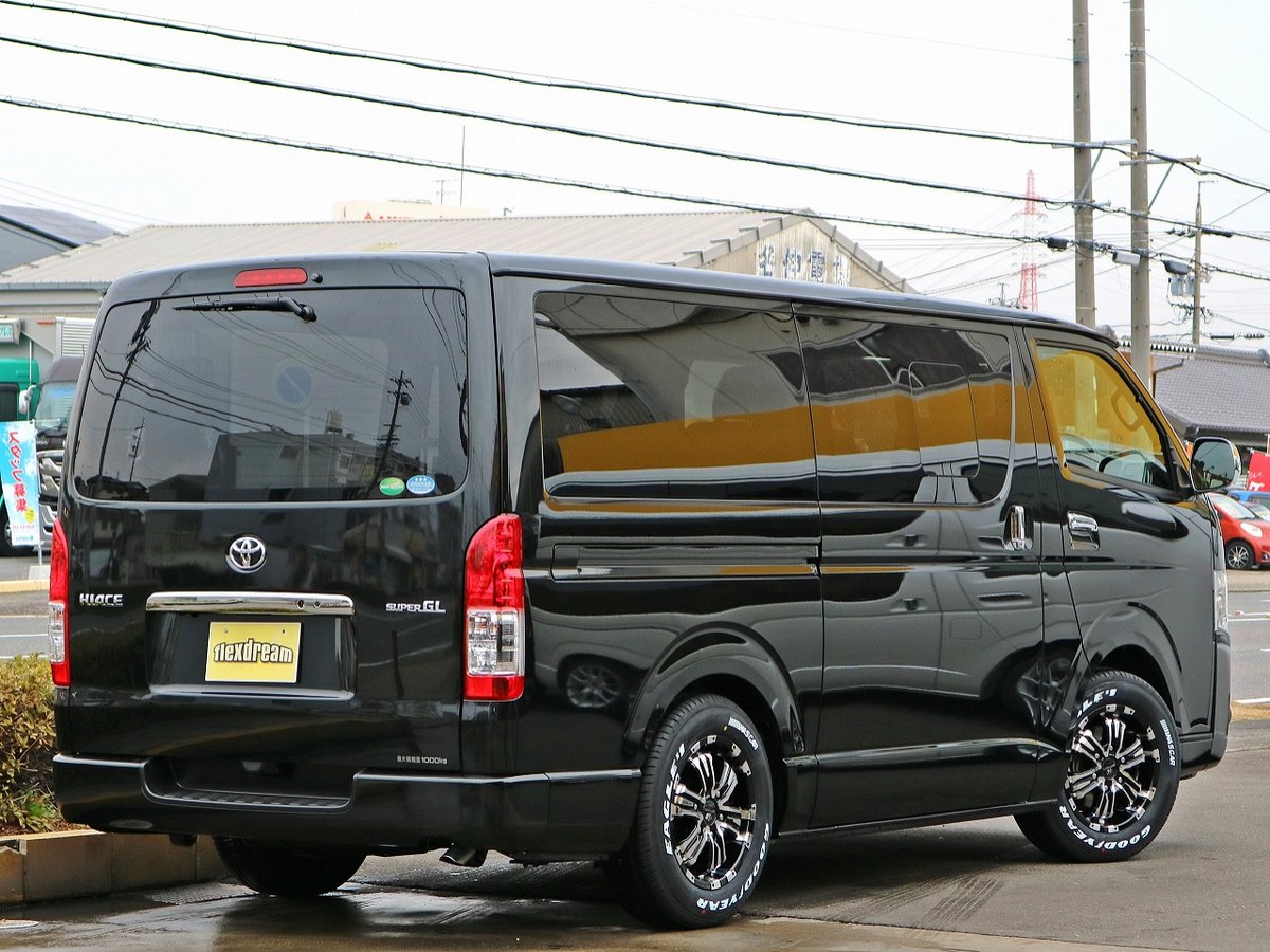 Twitter 上的 ハイエース専門店flexdream小牧店 車中泊 もできるオリジナル ベッドキット搭載 新車 ハイエースバン 特別仕様ダークプライムii Trh0vが入庫 ロクサーニ バトルシップii Goodyear ナスカー イーグル 1 Flexdream Fd Boxベッドキット