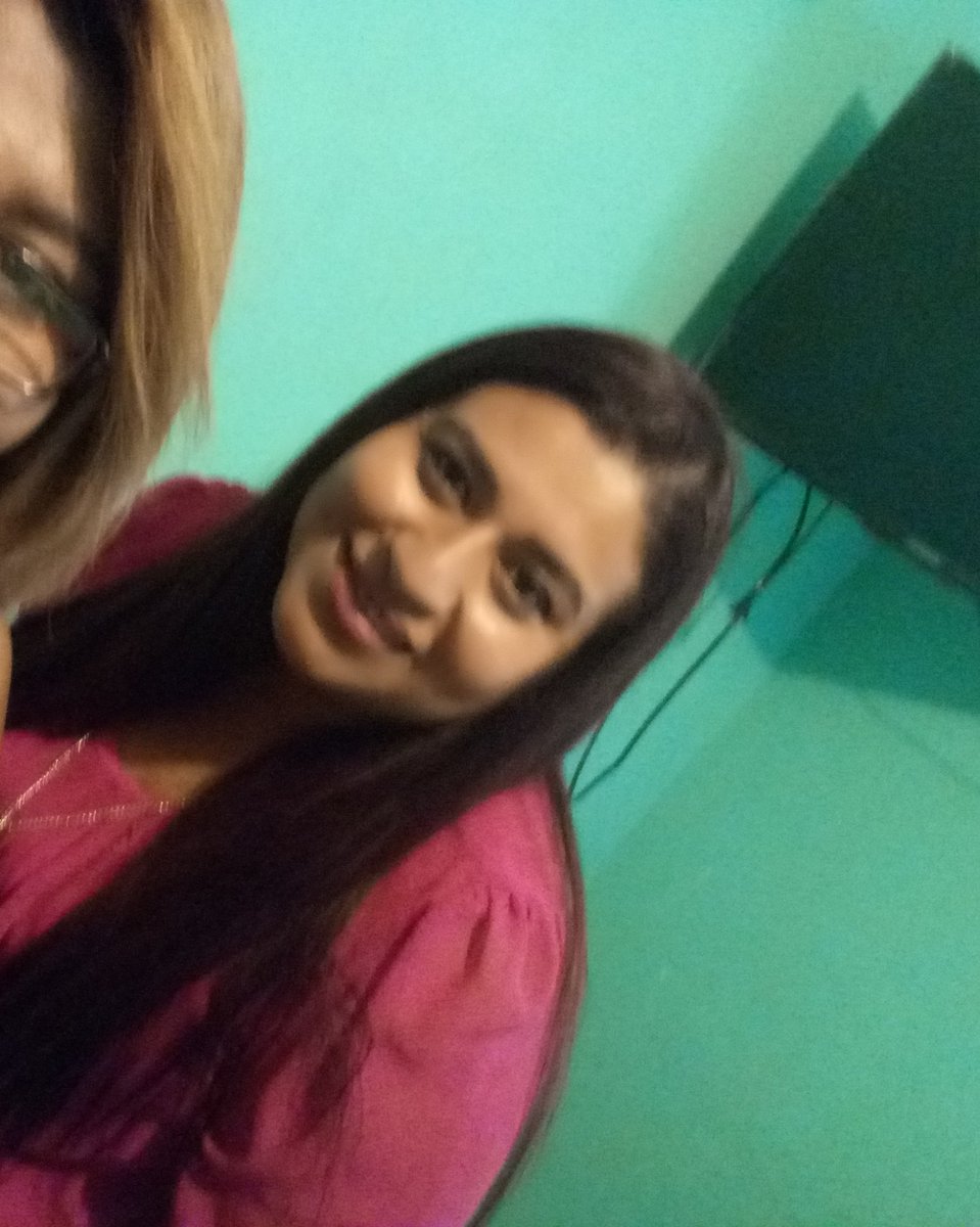 brisa_a's tweet photo. @maire_wink hoy es el cumpleaños de mi hermosa hermana y me encantaría que nuestra diosa la felicitara! https://t.co/9kPuxjmwRy