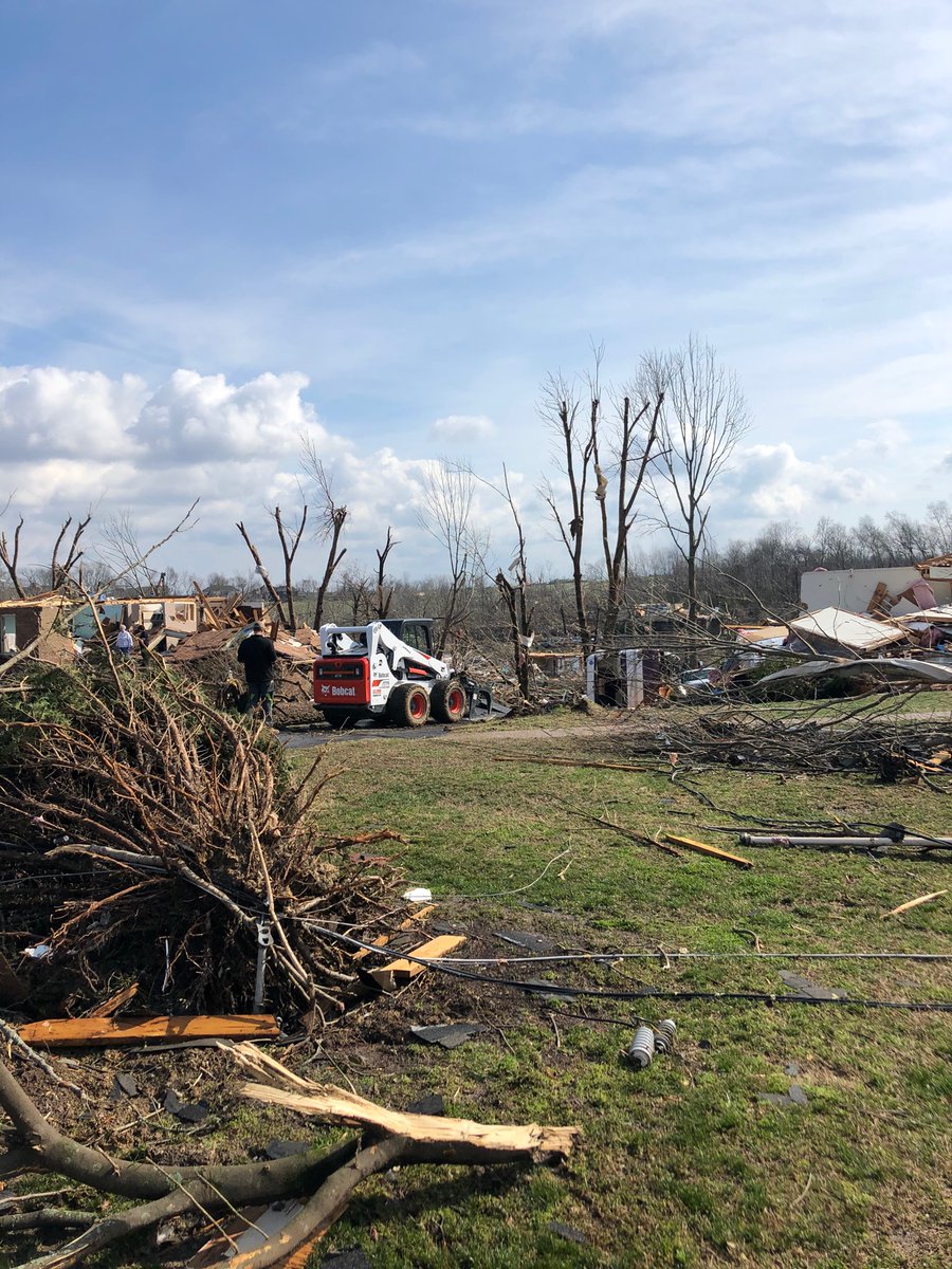 JackSimmsOPS's tweet image. Mt Juliet Tornado Damage-  Fescue Drive near Catalpa