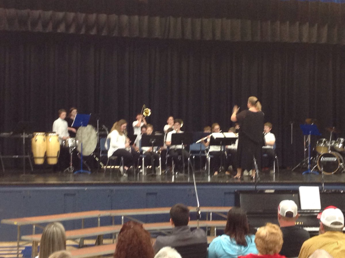 SandyGurss's tweet photo. #PRMSrams created beautiful music at tonight's concert! Nice job students and Mrs. Miller! ⁦@USD449⁩ https://t.co/Il1zidCp0X