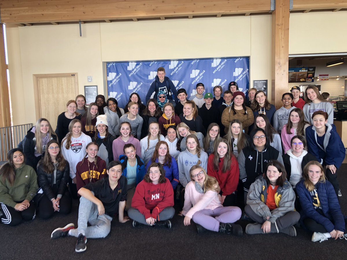 MsJennaOBrien's tweet image. Some great pictures from our Skiing and Snowboaring Field Trip last week! Beautiful weather! #plhs #winterrec