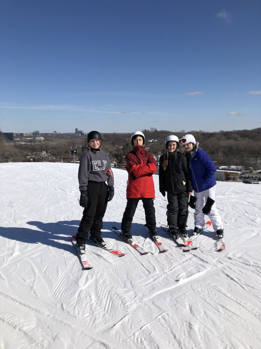 MsJennaOBrien's tweet image. Some great pictures from our Skiing and Snowboaring Field Trip last week! Beautiful weather! #plhs #winterrec