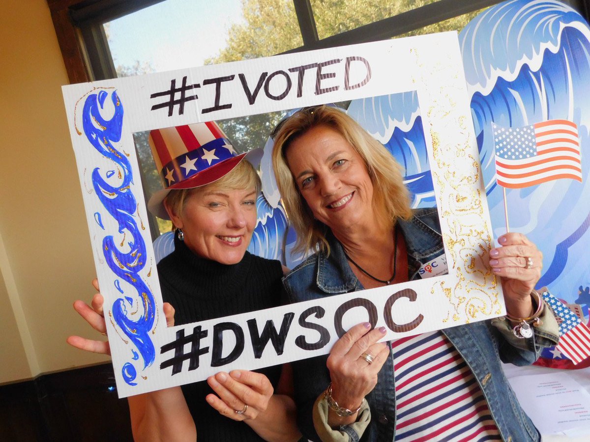 burchrhodes's tweet photo. #Election2020 
#DWSOC 
#DemWatchParty 
⁦@babsmcmurray⁩ https://t.co/fKuvzdllWg