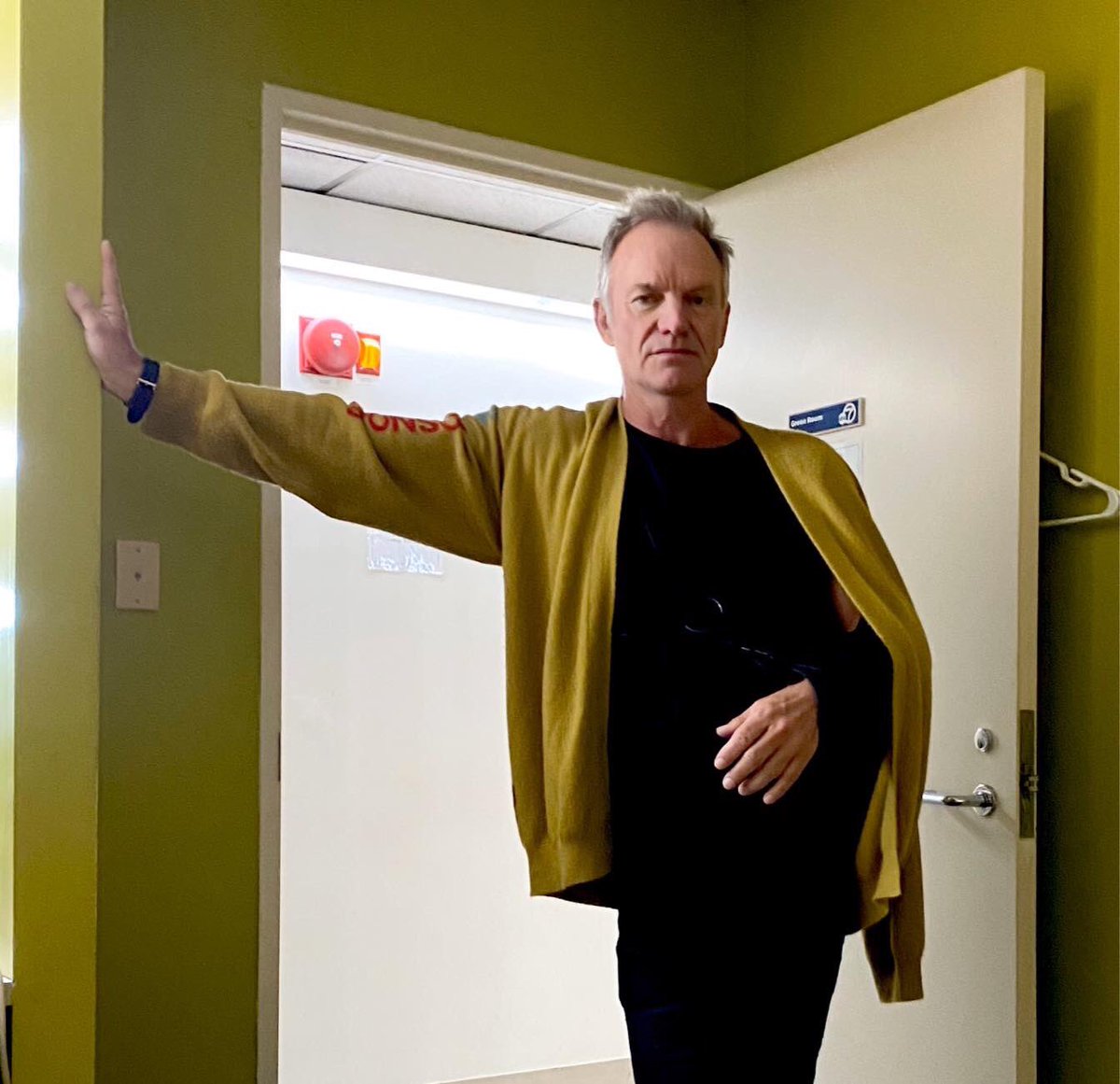 .@OfficialSting stopped by <a href="/abc7newsbayarea/">ABC7 News</a>’s Midday Live!  Stay tuned for video #LastShipMusical