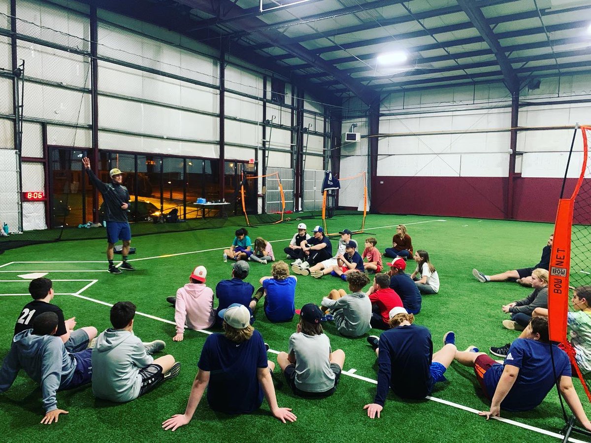 TCSpeedSchool's tweet image. Great night last night! These athletes put in serious serious work! Let’s goooo 20/20 vision!! #vancemiddleschool #ebstanleymiddleschool #wallacemiddleschool #virginiamiddleschool