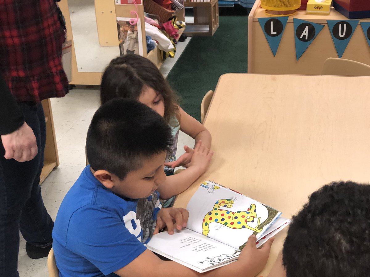 STEAM Pre-K ss and their 3rd grade reading buddies celebrate #ReadAcrossAmerica @APSuperGray @APDirCI_ERuiz @Jackson__Lauren <a href="/TheaJackson8/">Thea M Jackson-Byers</a> <a href="/JamesTParham1/">James T. Parham</a> @napolitania21 @tiffanycrespo0 <a href="/KnoxVisiko/">Jackie Visiko-Knox</a> <a href="/dreamer5634/">Christina Welch</a>