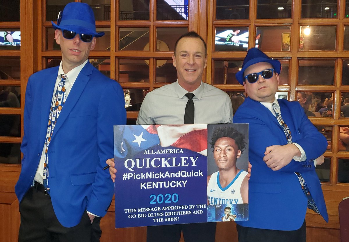 GoBigBluesBros's tweet photo. Always have somebody in the band w a JET. Preferably JIMMY'S JET! 1ST CLASS ALWAYS! Enjoyed visiting w @CoachJimmyDykes! Looking 4ward 2 reading his book! He loved the campaign signs!Coach Dykes...IN THE BAND!
#PickQuick
#PickNick
#PickNickandQuick
#BBN
#WeAreUK
#SuperTuesdsy https://t.co/zzStGccpvY