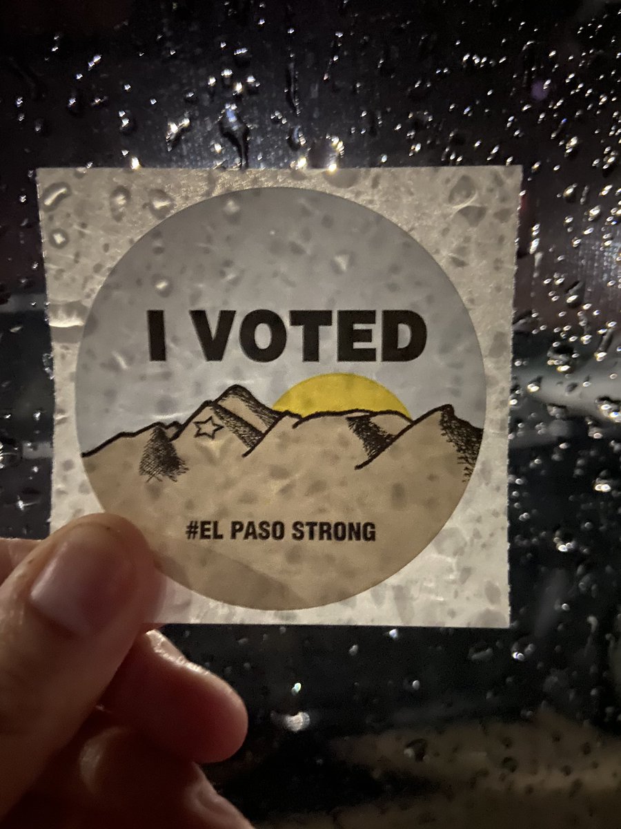 arctic_vicky's tweet photo. After a rainy and sick day I was able to submit my vote!!! #OurBorderLife #Borderzine https://t.co/jaH5PlCYhy