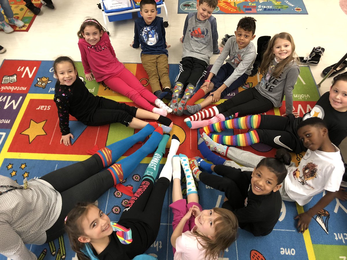 FSD2Crew's tweet photo. We are loving #ReadAcrossAmerica week! Crazy socks 𧦠and our Horton Hears a Who inspired door πͺ #fsdkidsread @FSDVikings https://t.co/1BiTHkkCCT
