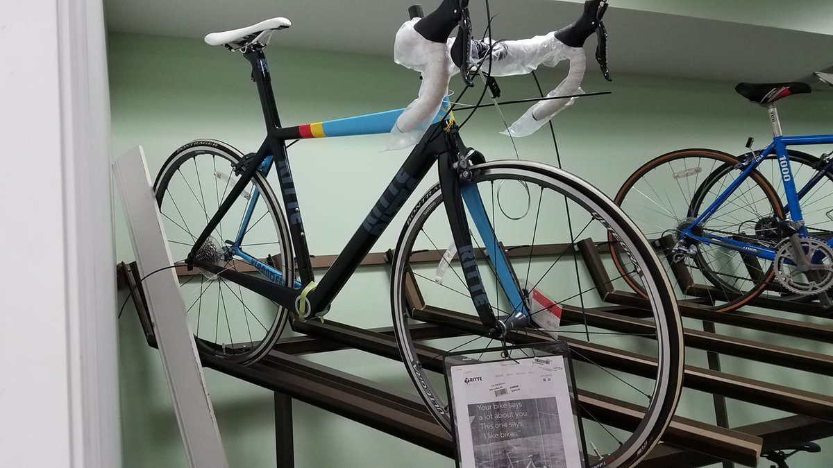TrekStopBikes's tweet photo. Clearing out final inventory before Trek Stop closes. Must come by Wed 3/4 or Thu 3/5. This is a Ritte custom Di2 bike for $2499 - #bike #bicycle #biking #cycling #worcester #worcesterma #massachusetts #grafton #northgrafton #ilovebiking https://t.co/QEJEP65l1A