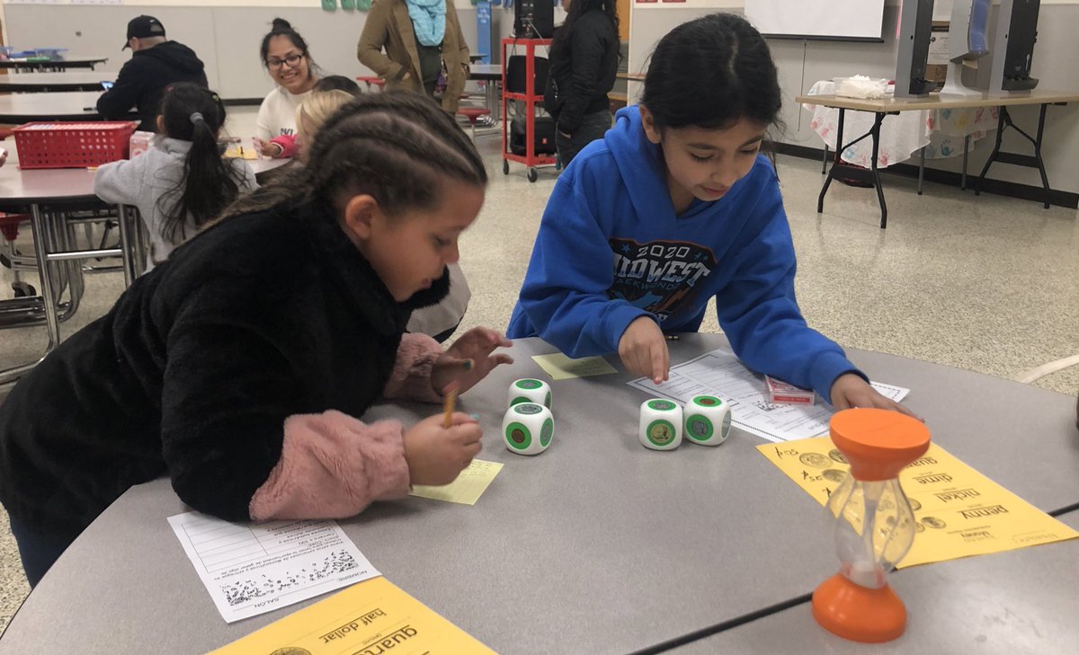 DLI families + Math = Great family night <a href="/PleasantRunElem/">Pleasant Run Elem.</a> #WarrenWill