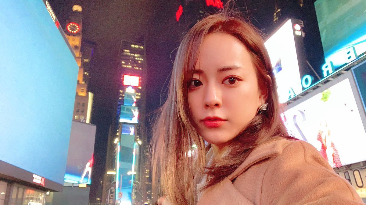関根りさ Nyはいま夜の21時くらい イベント見てきたけどすごかった タイムズスクエアが赤一色になってた タイムズスクエアジャックはすごい 綾瀬さん肌綺麗すぎて目ん玉落ちて 拾って入れた 関根りさ Nyはいま夜の21時くらい イベント見てきたけどすごかった タイムズスクエアが赤一色になってた タイムズスクエアジャックはすごい 綾瀬さん肌綺麗すぎて目ん玉落ちて 拾って入れた