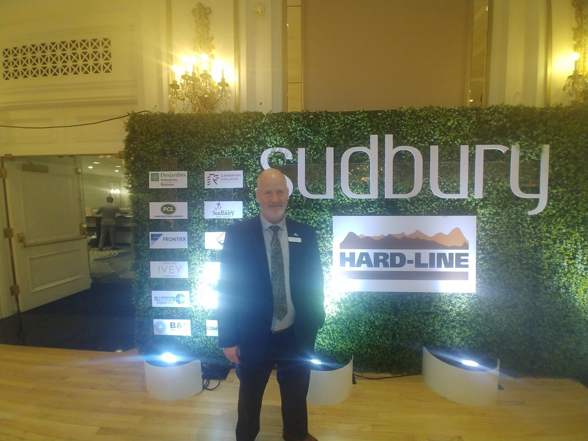 NehaTSingh's tweet image. This man is the super #connector &quot;the node&quot; for the #sudbury #miningcluster #whataparty @ResourcefulCity @NorOntExports @the_PDAC