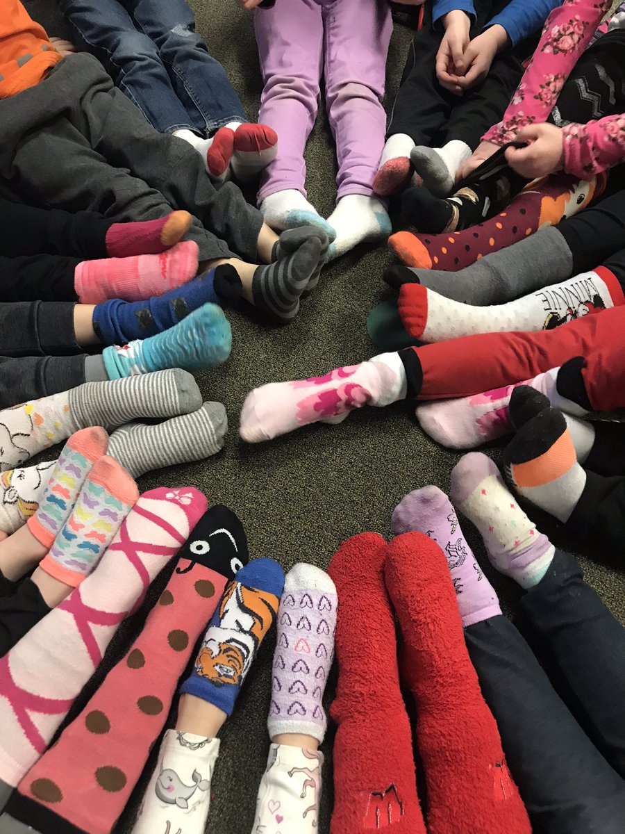 mrs_orf's tweet photo. Check out these awesome socks! 

@SDMA_Wakanda #DrSeussWeek #MakingMusicInOurSocks https://t.co/VtVPsU0HmS