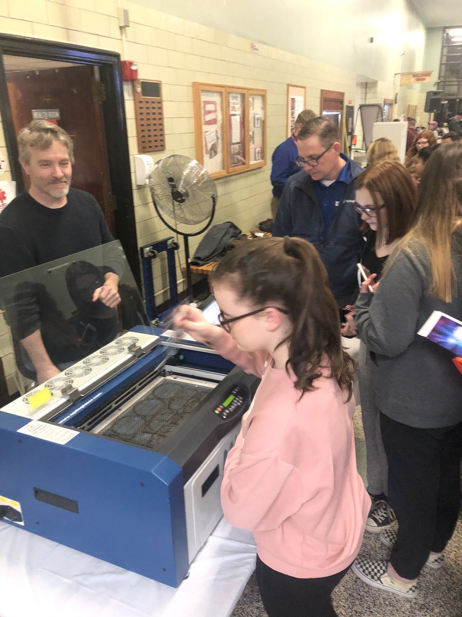 op_middleschool's tweet photo. Thank you for coming out to support your children at tonight’s STEAM Expo. Student projects were amazing. Thank you to our teachers for making tonight’s event possible. Thank you to all the local businesses for your support as well! https://t.co/yvITOAoQWJ