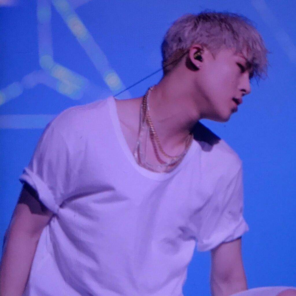 this was a very good day for jooheon neck