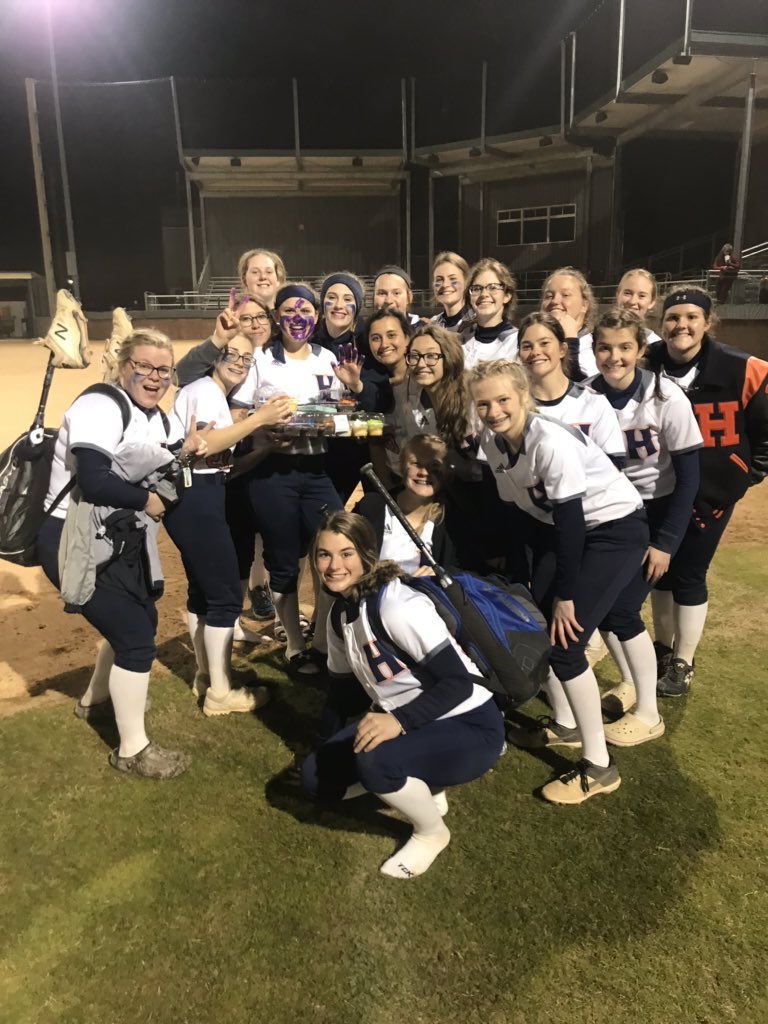 HHSWarEagleSB's tweet image. War Eagle Softball defeats West Fork 10-0 (5 inn.)!! Ally Fultz with 10 strikeouts and Jo Patten was 2-2 with 2 RBIs!! Happy early Birthday to Moo Rada!!! #SBTGS #Next