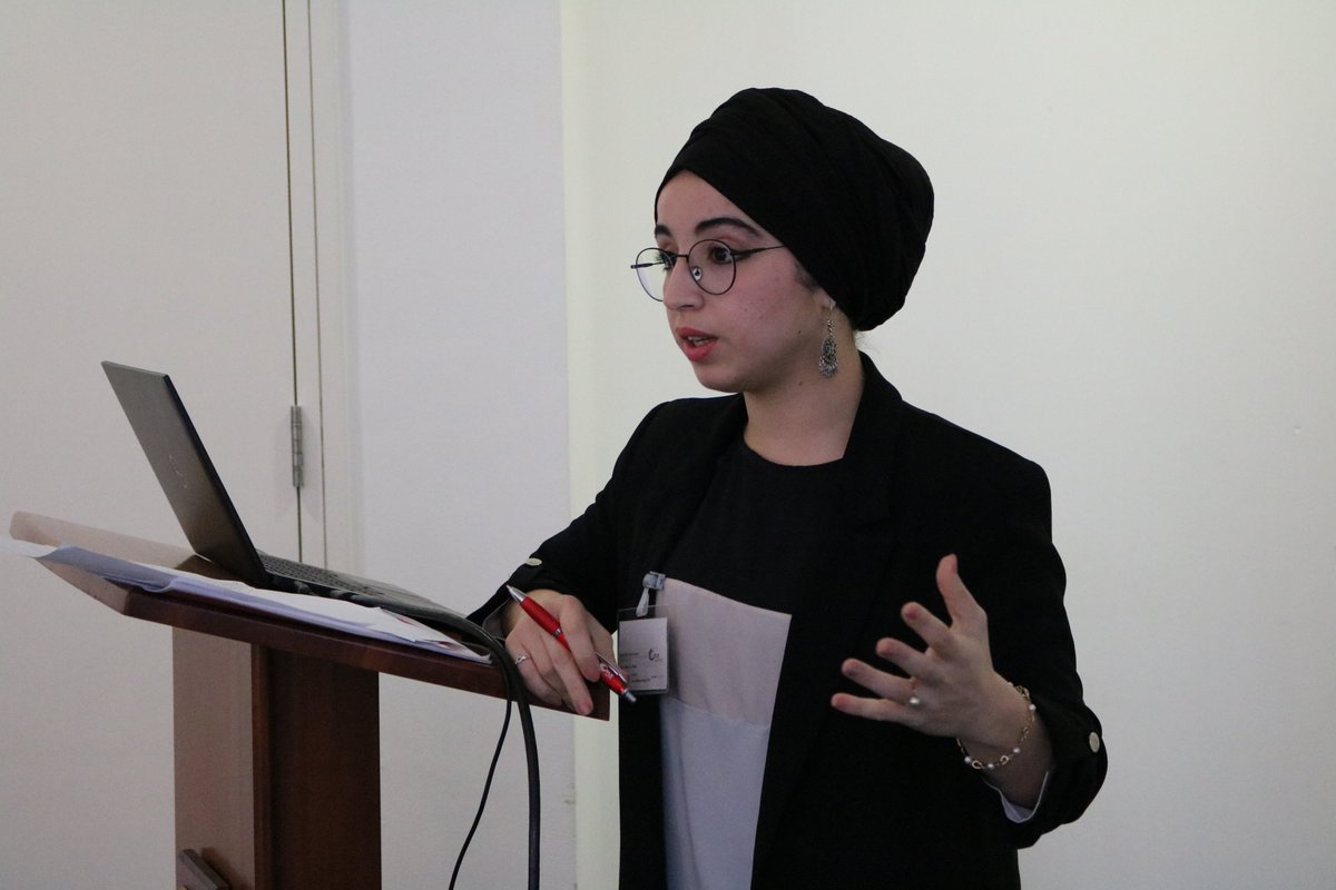 FLELearning's tweet photo. Mrs. Safae El Ghazi, #Ibn #Tofail University, #Morocco presenting on the topic: Managers' Emotional Intelligence: A Pledge of Performance or a Passing Fad? A Case of Call Centres in the #ICBEMM #2020 #March #Oxford #International #Conference  @UnivIbnTofail https://t.co/LChayZsYCx