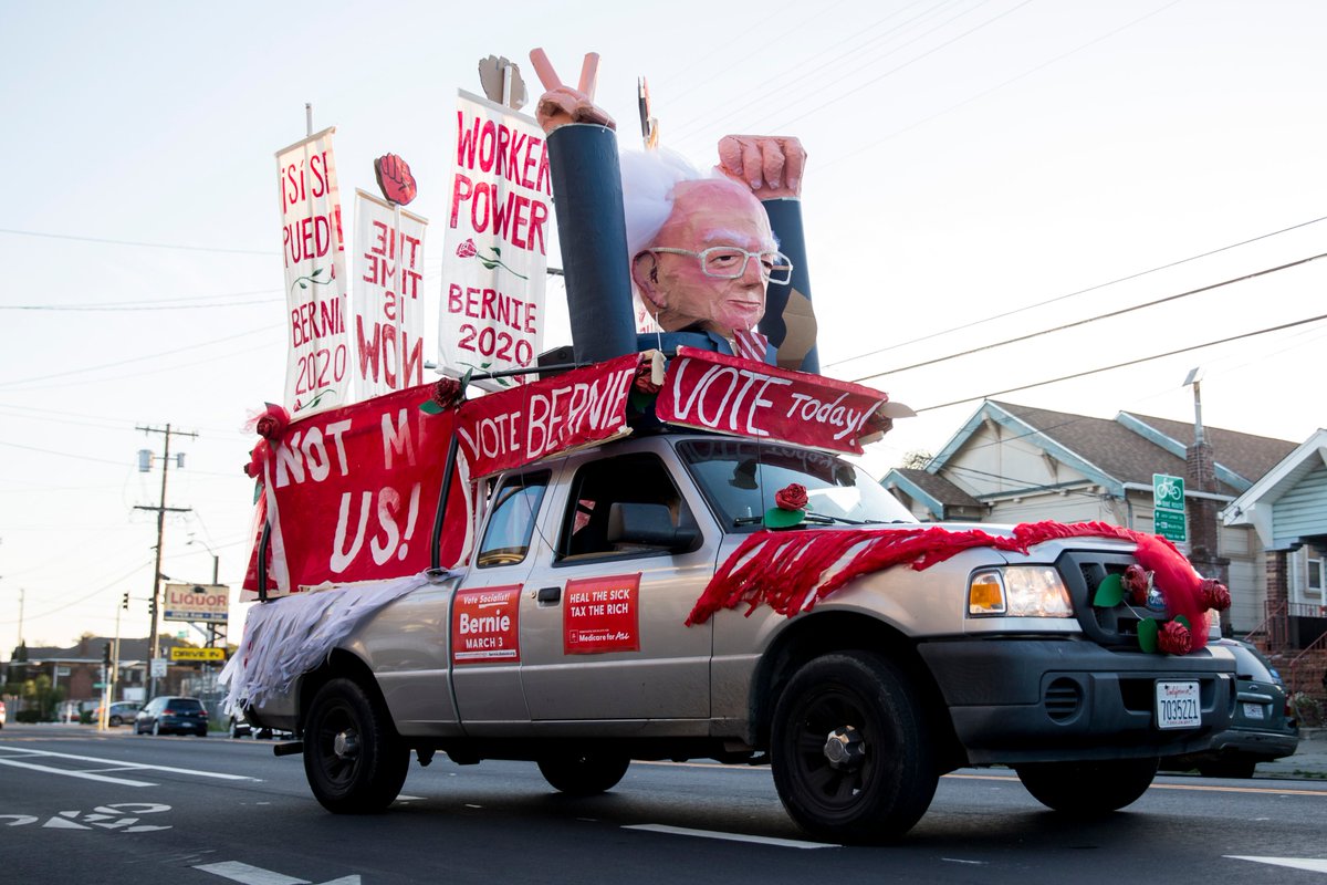 jachristian's tweet photo. Caught up with @DSAEastBay and the #BernieMobile at their Oakland HQ where members are phone banking and canvassing for Democratic presidential candidate @BernieSanders this #SuperTuesday.
I'll be at the Bernie campaign's Oakland HQ party this evening. Stay tuned! @sfchronicle https://t.co/7xjNC4JSrs