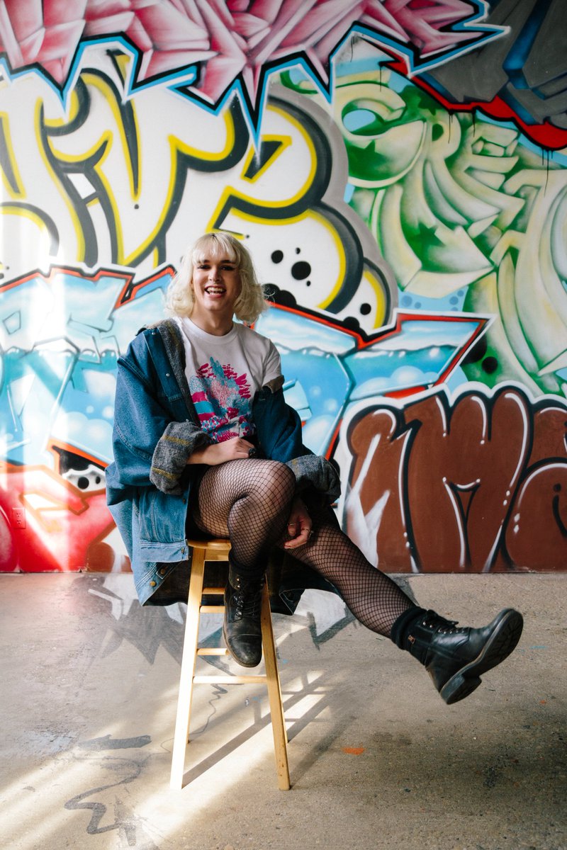 The happiest of birthdays to arts extraordinaire @graemehoussin !! Thank you for everything you do for our arts &amp; culture scene!! 🎂