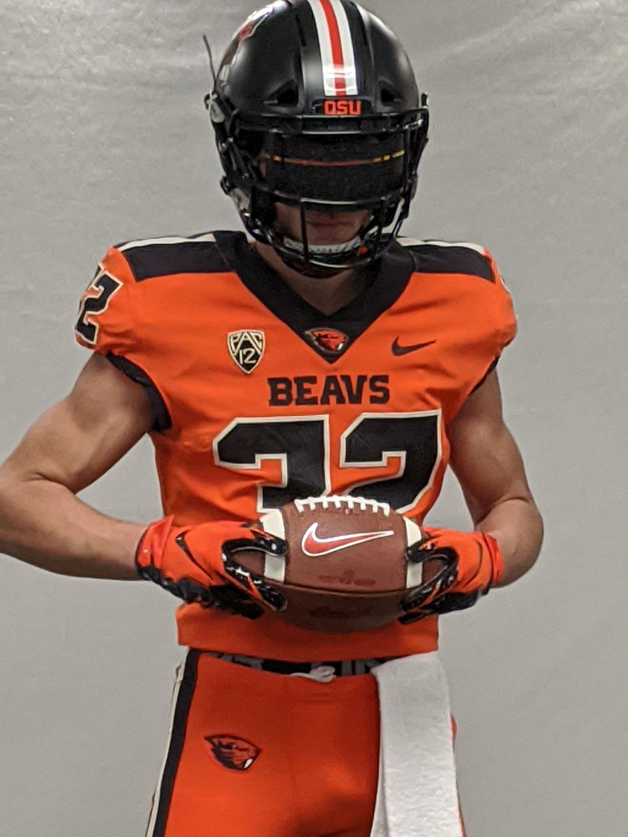 ChrisFullbrigh1's tweet photo. @Beavers_Edge Marcus Fullbright looking good on his visit https://t.co/KZkEyKTdlo