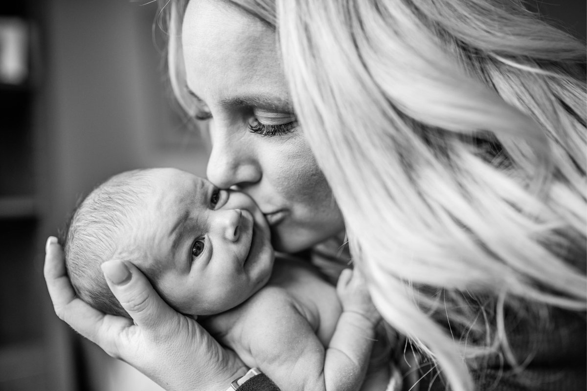 New baby 💕 newest addition to the fam and I couldn’t feel more blessed.  Eleanor Grace now completes our family 👨‍👩‍👧‍👦