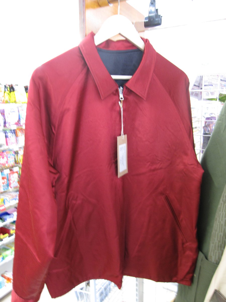 711hashikami's tweet photo. 日中、日差しがあったので、服コーナーを少し入れ替えました。春気分な売り場。
全国のセブンでも、屈指のラインナップではないでしょうか。
青森県内で取り扱いのないブランドや、かなり貴重な掘り出し物もあります。気になるアイテムがある方は、是非お声がけください!
#Varde77 #Iroquois #FDMTL https://t.co/L4oBEk9PEs