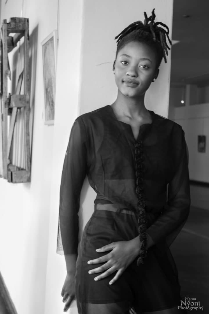 houseofmutu's tweet photo. This is a fashion story.... Coming soon!
#echoes&amp;shadows
#houseofmutu.zw
#umceco.tv
#convergence.zw
#natgalleryzim
#kwaneleshantel
#trendsetter
#fashionstories
#fashionshow
#zimfashion
#umcecowayawaya https://t.co/Igr6yGznmC
