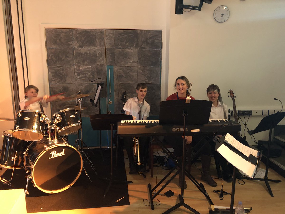 colahg's tweet photo. Today is #Dress #Matinee for #Musical2020 #BreakALeg everyone #Brove #Bold #Brilliant #BringItOn @colahg @CoLAHG_Music  @raine_wright @CoLA_HG xxx https://t.co/KP2AfZHCN3