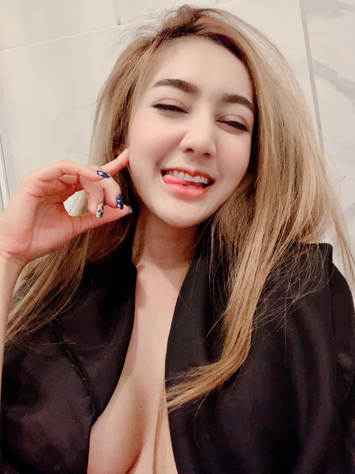 dinaputria5's tweet photo. pengen di-crot-in. ada yg mau? chat aku disini ya 💦👇
https://t.co/iWHjK5cSEW
https://t.co/iWHjK5cSEW
https://t.co/iWHjK5cSEW

#vcsbugill #WhatsApp #DarkMode #GalaxyS20 #COVID19indonesia #Covid_19 #openbo Tara Basro Ramayana #CoronaBukaBorokRezim #RezimTutupiCorona #rabusantuy https://t.co/0nBGNUfYAD