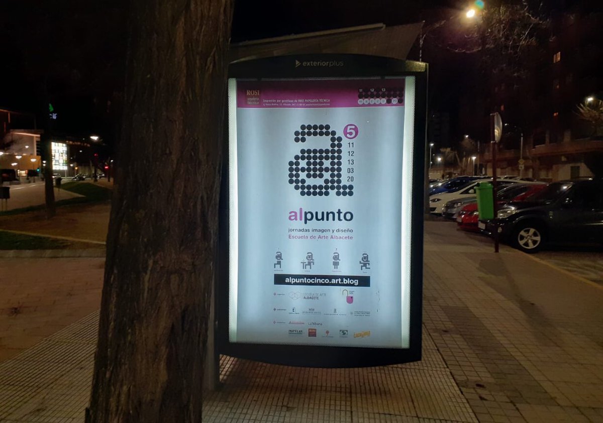 Hay varios #mupis por #albacete encuéntralos #alpunto5 #alpunto #jornadasdeimagenydiseño #escueladearte #albacete