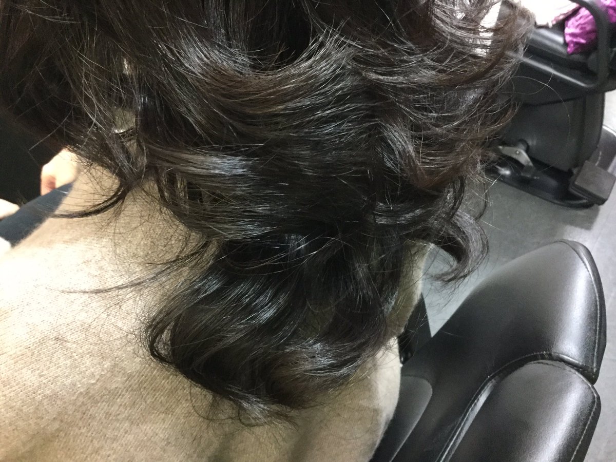FortunaSuge's tweet photo. 【いつまでも健やかに美しくなります‼️】
バイオプログラミングキャリア9年8ヶ月
彼女の髪は数年前よりも確実に良くなっています。

#髪のお医者さん #フォルトゥーナ #本当の髪質改善　#肌質改善 #バイオプログラミング #レプロナイザー #4Dplus 　#美髪 #本質美 #新常識 　#Bioproramming https://t.co/K1lGTKuXo7