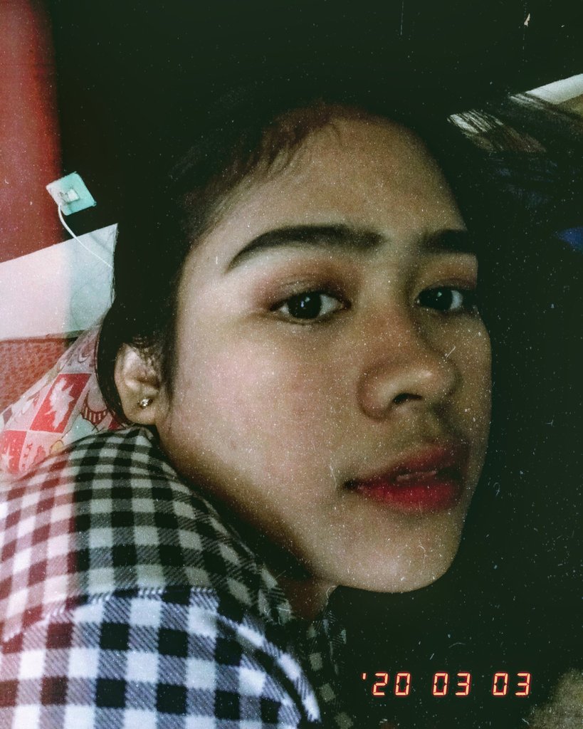 markmywabie's tweet photo. #SeSelfie 💜 https://t.co/ngmHMgSET3
