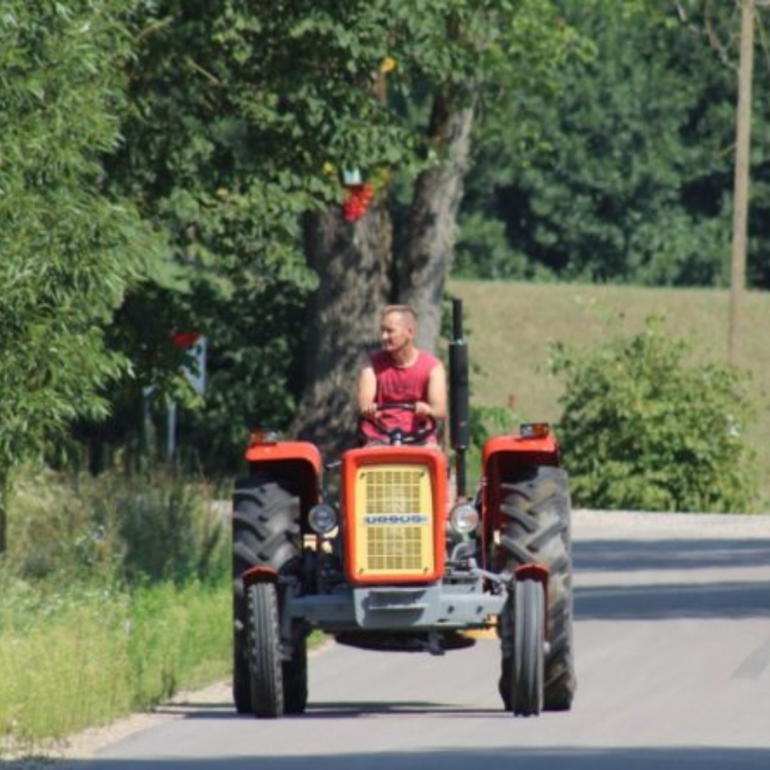 Eind deze maand is <a href="/TheaterZ/">Theater Zuidplein</a> (Zuidplein) het <a href="/ICAFRotterdam/">ICAF Rotterdam</a> met kunst gemaakt met en in de gemeenschap. Op het programma op donderdag 26 maart om 20:45 de film Symphony of the Ursus Factory
poleninbeeld.nl/cultuur/film/s…