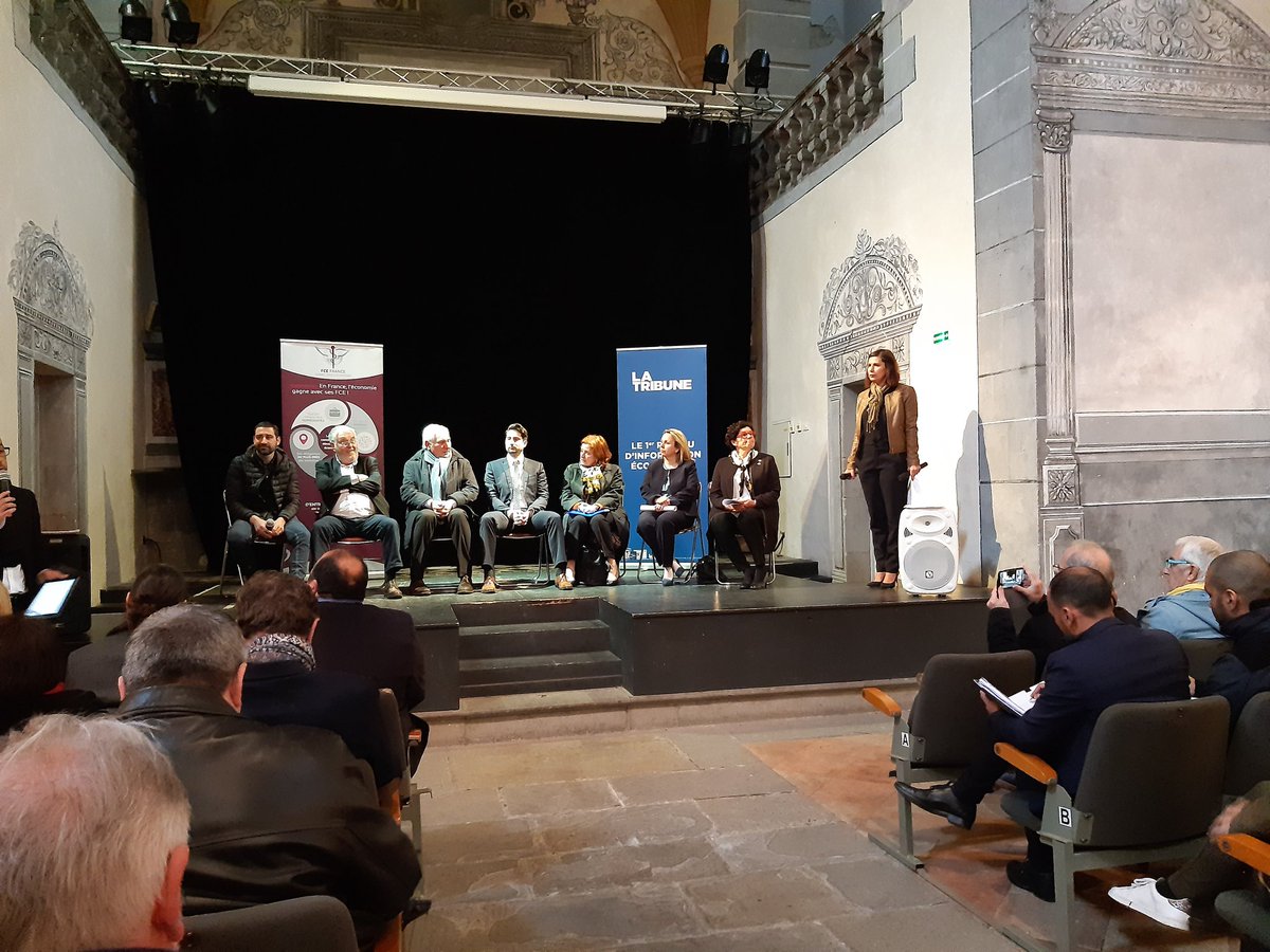 medefaude's tweet photo. Grand Oral Carcassonne c'est parti https://t.co/8V06SosMFD