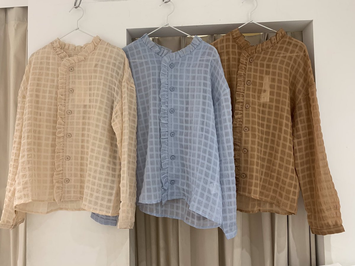 Merry Jenny 名古屋店 Auf Twitter 新作アイテム シアーチェックフリルブラウス アイボリー ブラウン ブラック ブルー 8 000 税抜 羽織としても使えるシフォン素材のブラウスです 052 684 64 Merryjenny 名古屋parco T Co Fufcvamigp