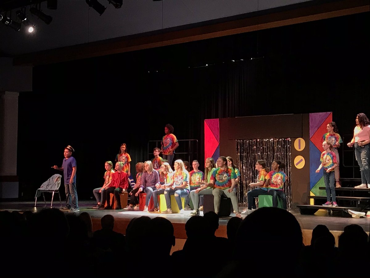 Saeger Spartan Bands tweet media