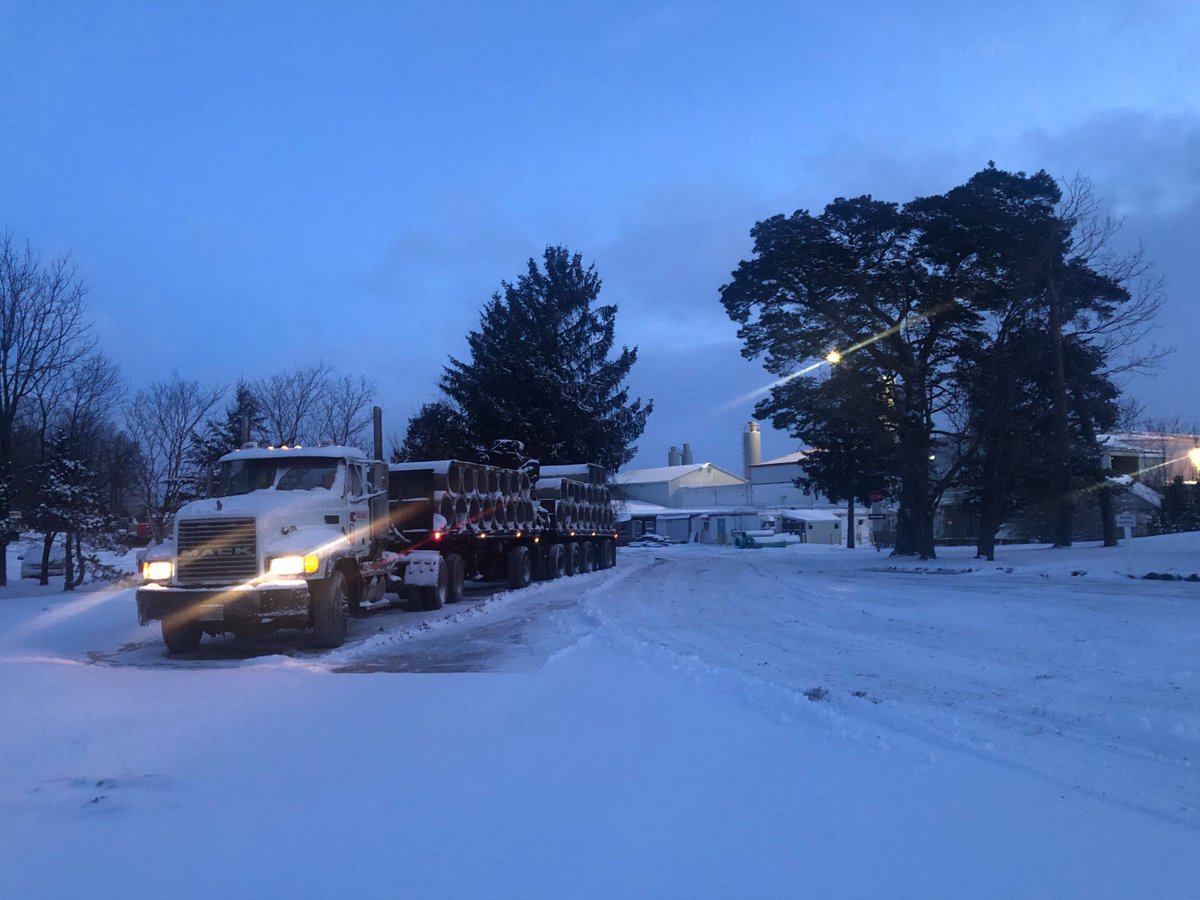 Coldstream_45's tweet photo. Truck heading out early last Thursday with #precast #concrete tile going to Van Breeβs Bruce Drain near Walton, Huron East Township. #infrastructure #coldstreamconcrete https://t.co/8FXU7eQG30