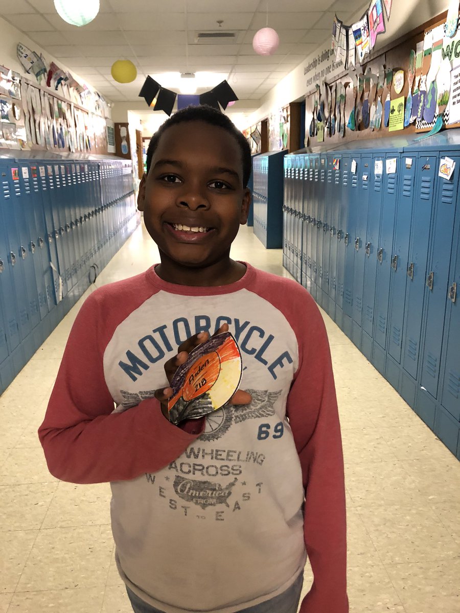 Rawstromsclass's tweet photo. Our last Habit Heroes for the year...making room 218 proud! #LHEpride @LindenHillLions https://t.co/NubdT84jXG