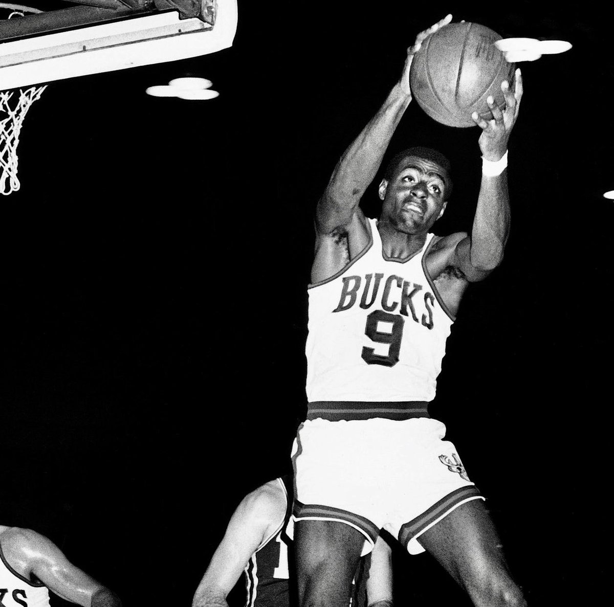 Bob Love played 14 games with Milwaukee in 1968 before being traded to Chicago, where he spent seven full seasons.He played 13 games with the New York Nets after the Bulls traded him away in 1976.