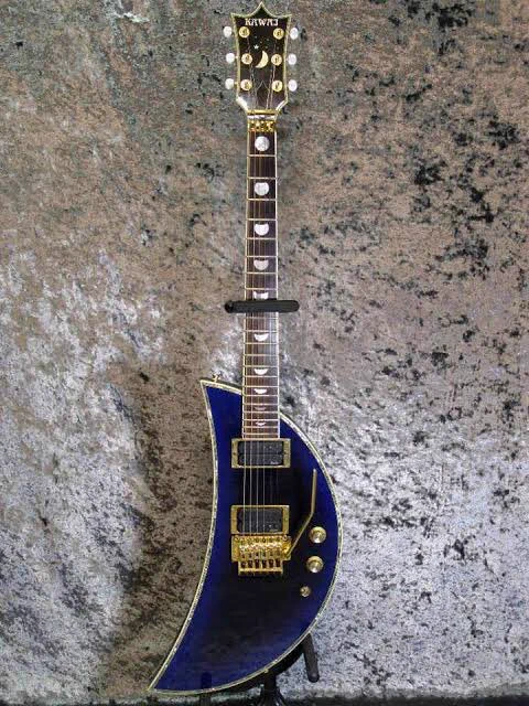 @pen_pen_mm KAWAIのムーンサルト使ってる人見ないなぁ。 