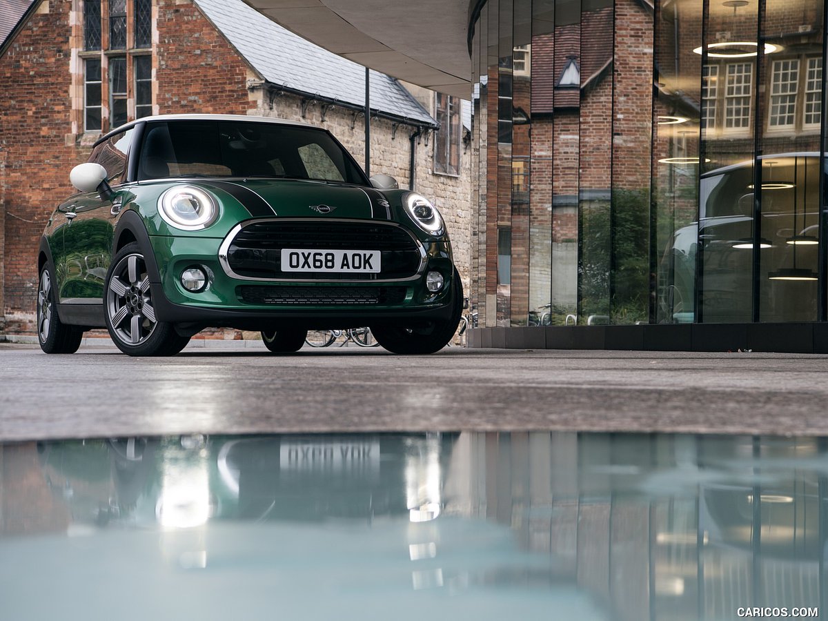 minibedfordview's tweet photo. Make any street come alive when you pull up. 

Contact us on 011 201 0000 to book your test drive in the MINI 3-door hatch. 
#MINIThrillMaximised #MINIBedfordview https://t.co/XUK7hbKfEI