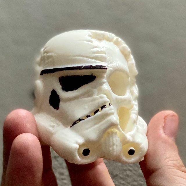 gulfcoprints's tweet image. Found on #MyMiniFactory finished! #polysmooth #polysher  #3dprinting #3dprint #3dprinter #ender3 #ender3pro #creality #starwars #crealityender3 #3d #3dprinted ift.tt/32UVkBK