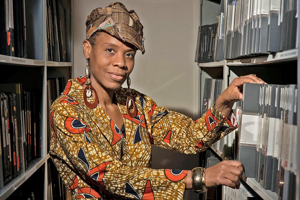 The impact librarians have on our world never ceases to amaze me. Are there librarians at NASA? Most definitely! Learn more about Sheva Moore, Librarian / Video Researcher at NASA here: nasa.gov/faces-of-nasa/… #Librarian #informationscience #scientificresearch #NASA @UW_iSchool