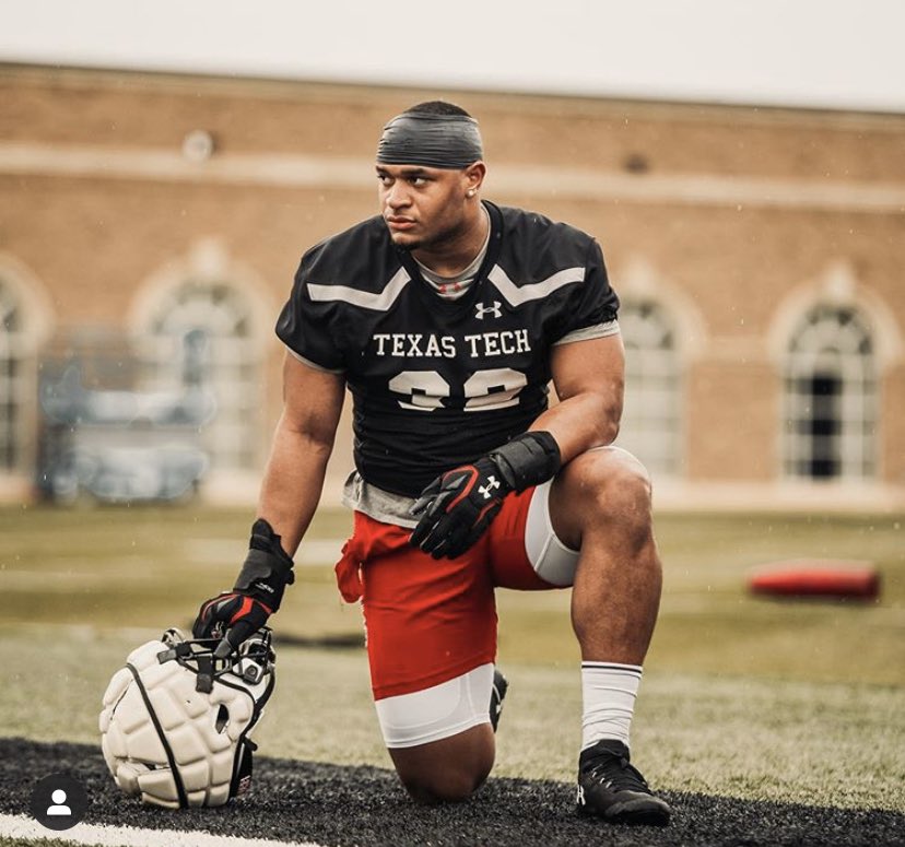 lmamerson's tweet photo. My school son works hard everyday, & I pray God’s blessings over his efforts to be his personal best! Just to add...he finished his first semester with a 3.5 GPA! #ForeverProud This makes my life’s work worth it! #AldineGrad #IkeGrad #TexasTech #EducatorsImpact ❤️🖤 https://t.co/zK73ScdYXo