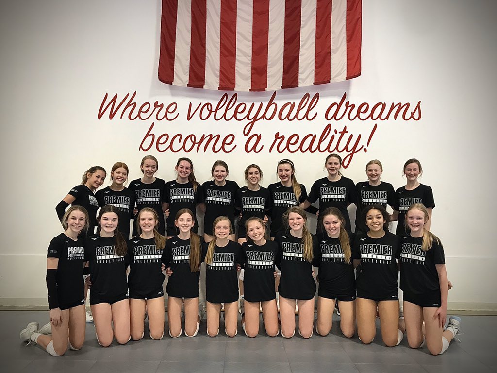 premier13black's tweet photo. Iron sharpens iron. Getting ready for @crossroadsvb  @Premier_VB @13GoldPremierVB #PremierStrong https://t.co/j7XoNNxTGQ