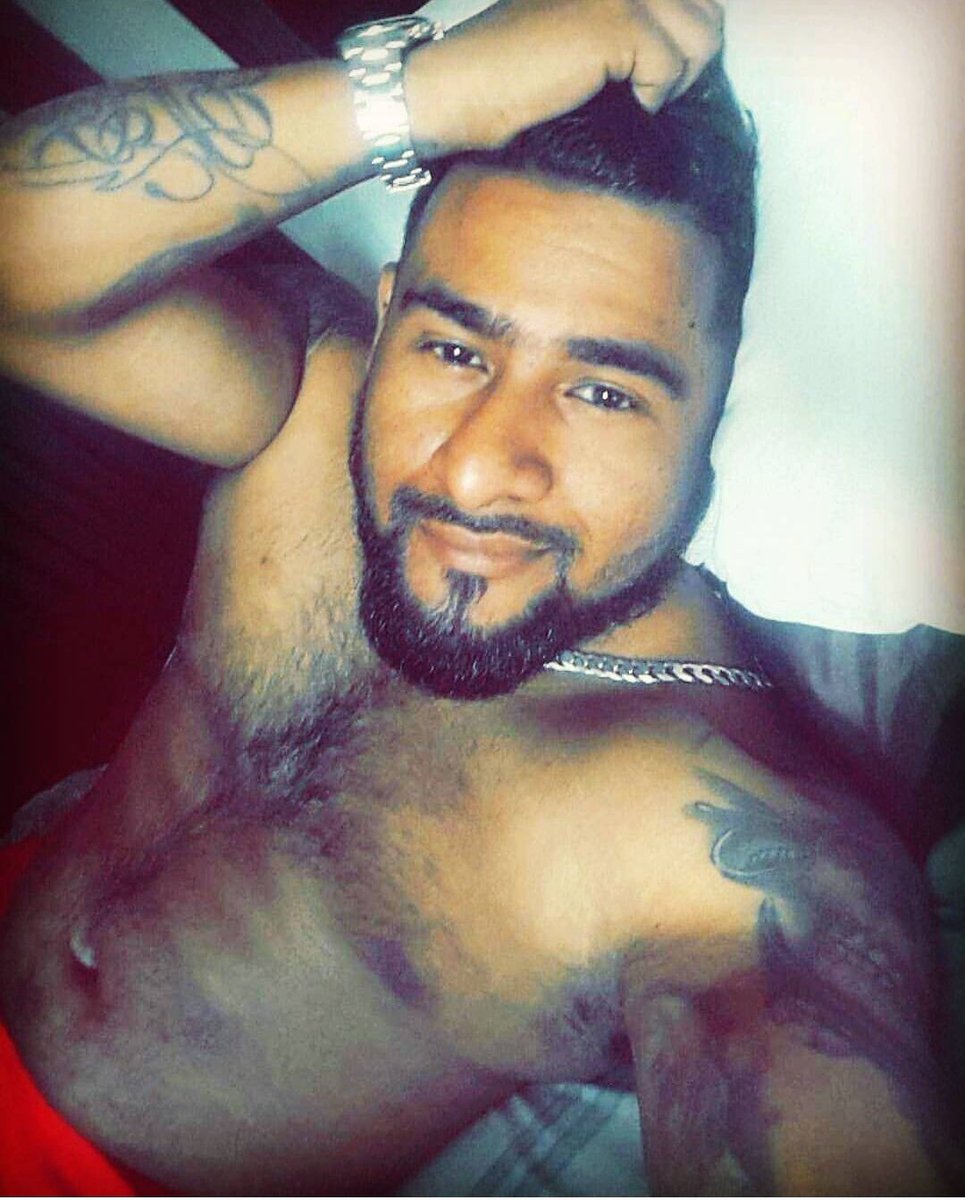 deliciusdeliciu's tweet photo. ¿Se acuerdan del chiricano este?  al que amo 🤣😍..... Bueno les tengo material de él, pendientes que por ahí se los compartiré.

Coming soon.... 😋 https://t.co/r4pXg7mvPV