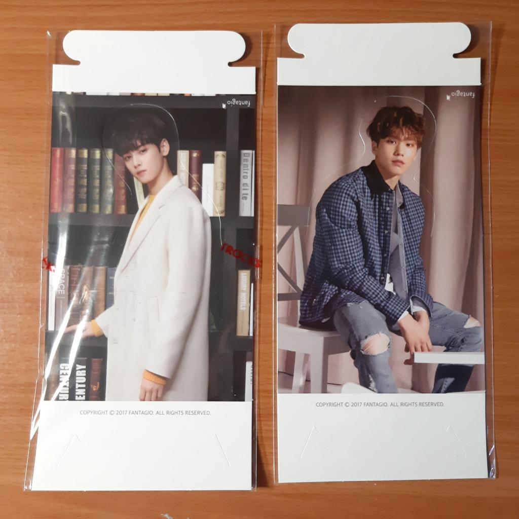 ShopAroha's tweet photo. Standy Eunwoo&amp;Rocky
ราคา: 100บาท/อัน
ค่าส่ง: ลทบ40 ems60
#astro #aroha #อาสโทร #อะโรฮ่า #แสตนดี้ #standy #chaeunwoo #eunwoo #rocky #leedonmin #donmin #ตลาดนัดastro #อะโรฮ่าเซ็นเตอร์ https://t.co/D4dTvTwsQJ