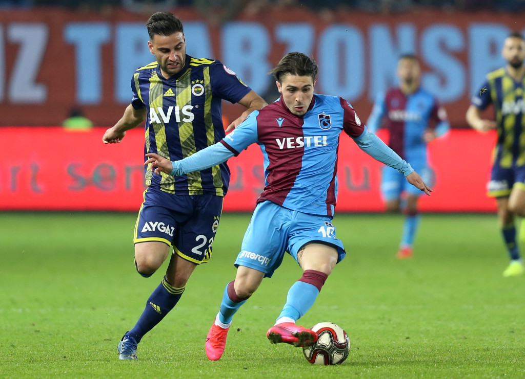 Fanatik (@fanatikcomtr) on Twitter photo Yazarımız Serhat Demirtaş (<a href="/serhatdserhat/">serhat demirtaş</a>) Trabzonspor - Fenerbahçe maçının 90 dakikasını yazdı: Tek devre... bit.ly/32P6uI7 Yazarımız Serhat Demirtaş (<a href="/serhatdserhat/">serhat demirtaş</a>) Trabzonspor - Fenerbahçe maçının 90 dakikasını yazdı: Tek devre... bit.ly/32P6uI7